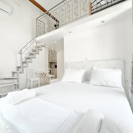 Apartment Xenias